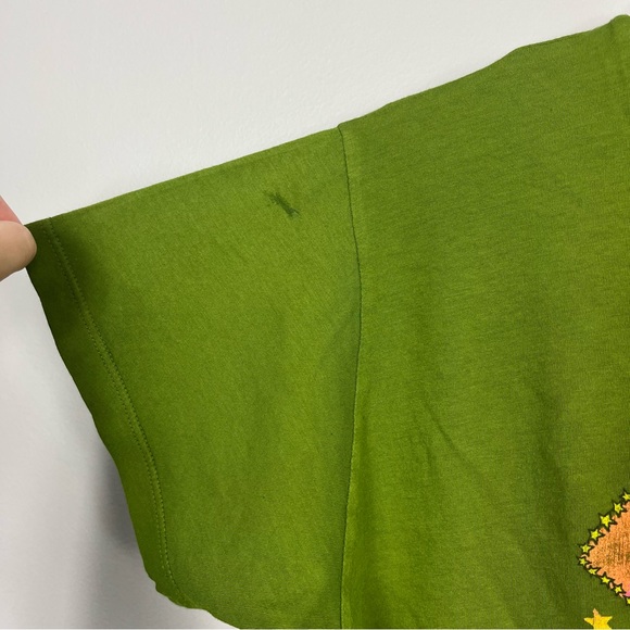 Daydreamer Elton John The One Solo Graphic Crewneck Tee in Olive Green - Picture 9 of 10